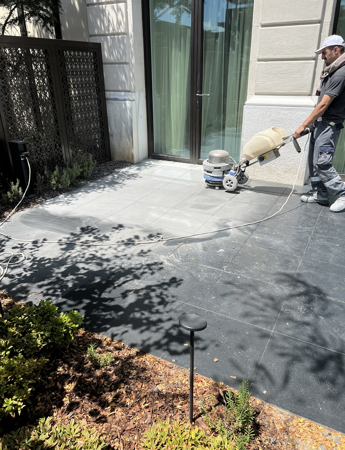 Doğaltaş çekiçleme ÖNCESİ - UYGULAMA ANI